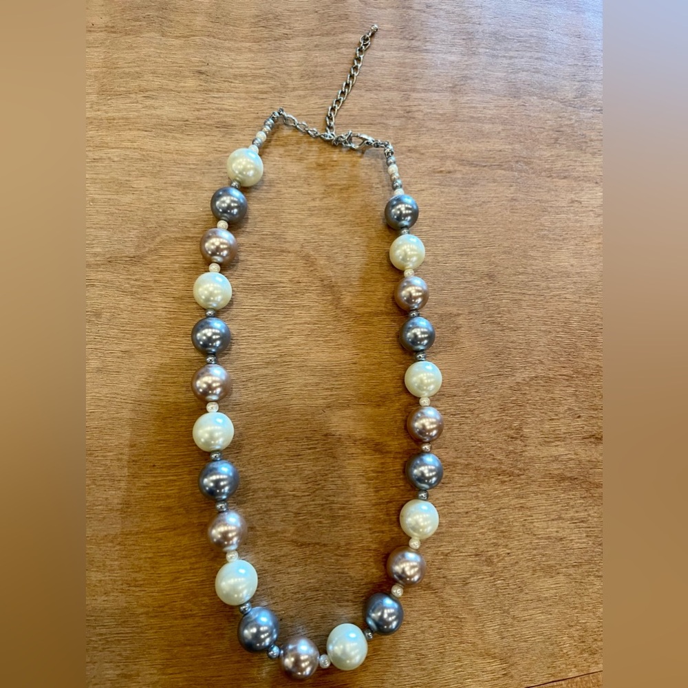 Pearl, gray and Champagne beaded necklace.